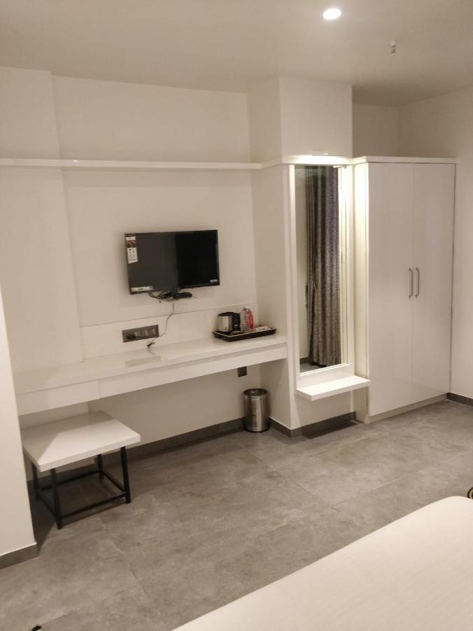 Hotel My Home Residency Nashik Exteriör bild