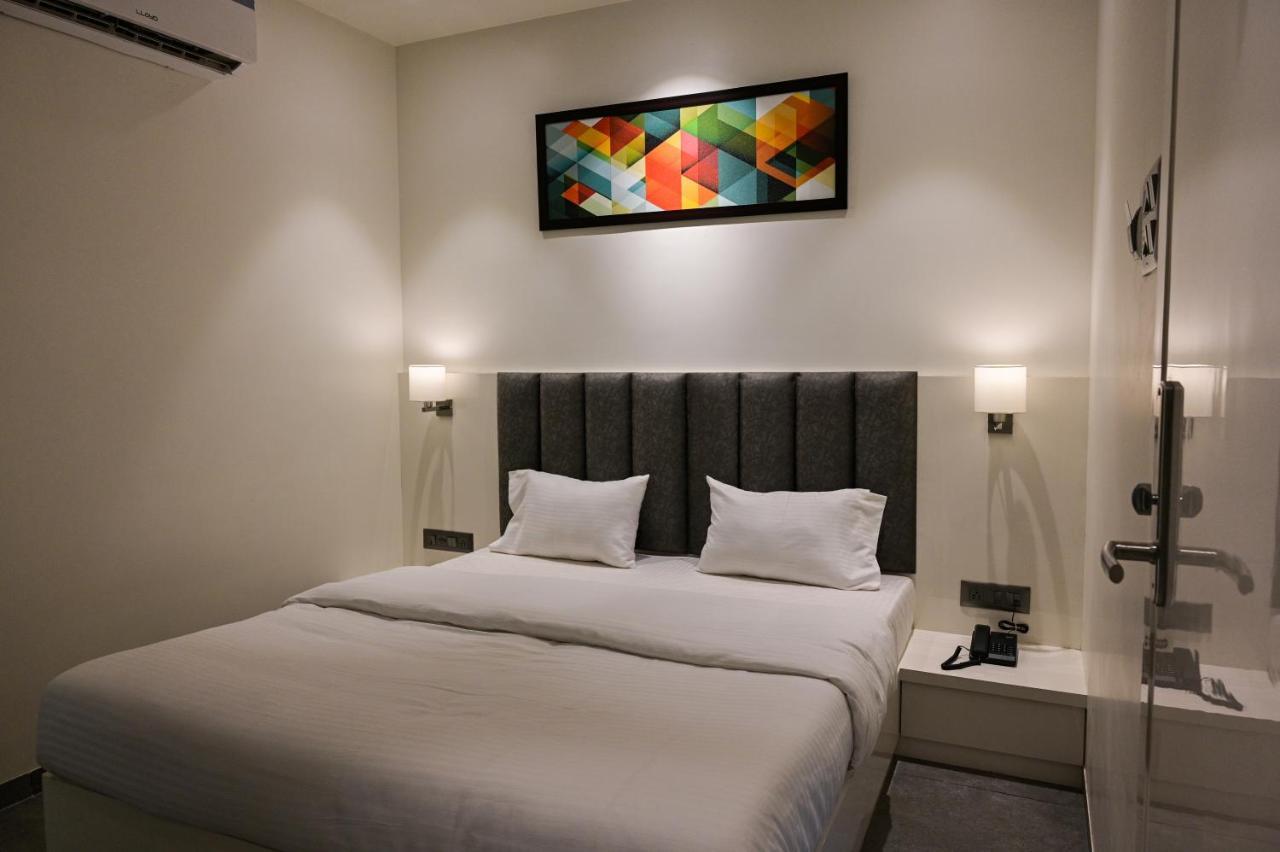 Hotel My Home Residency Nashik Exteriör bild